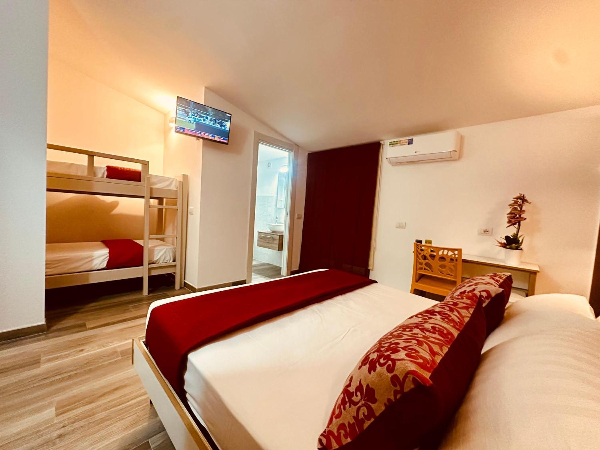 B&B The Sun - Family Rooms Тропеа Екстер'єр фото